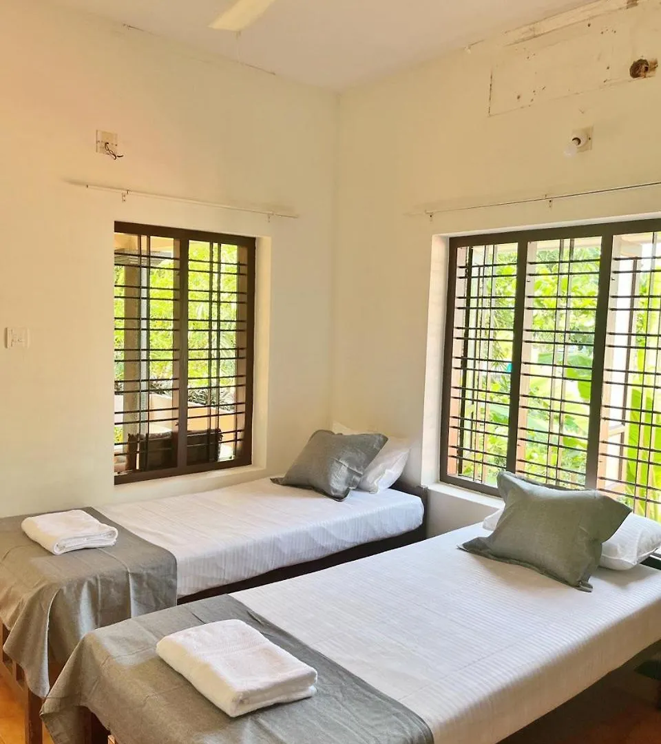 Guest house Bava Beach Resort & Retreat Center Varkala India