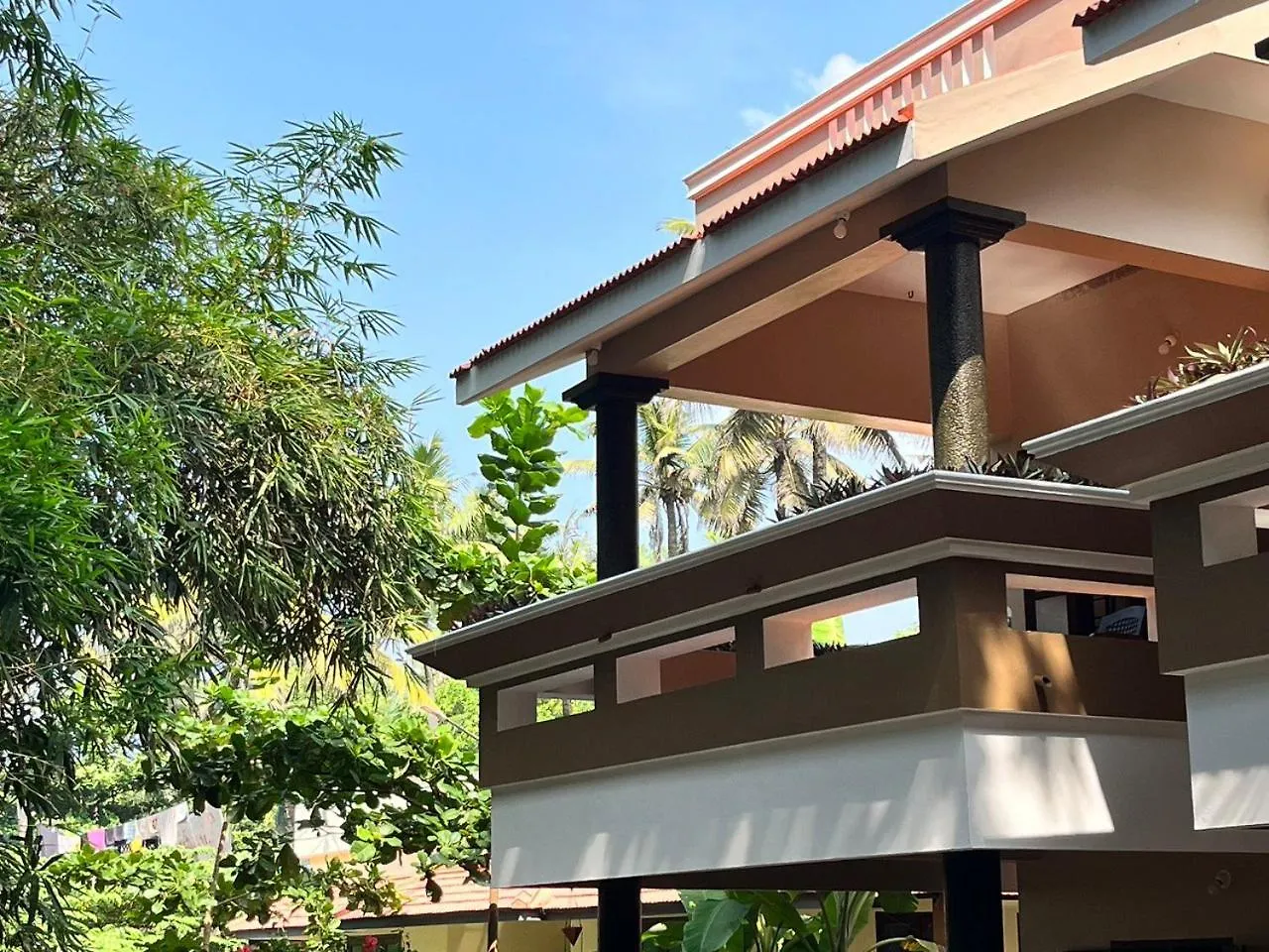 Guest house Bava Beach Resort & Retreat Center Varkala India